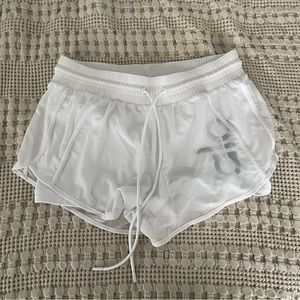 Alo yoga ambience short